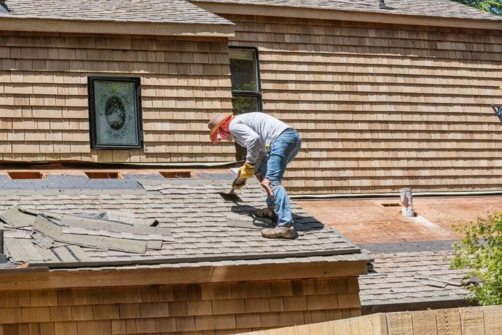 Residential Shingle Roof Repair Services in Manhattan NY